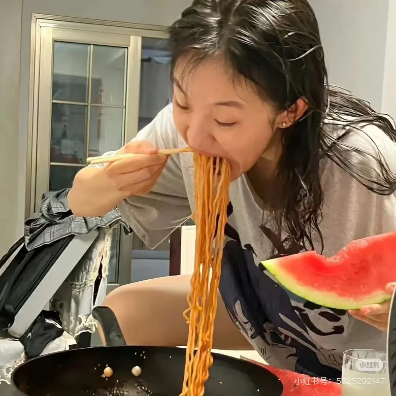 《特殊的按摩精油》完整版HD1080P高清-无删减中字无广告在线观看-《特殊的按摩精油》免费播放资源-手机电脑端均可流畅观看